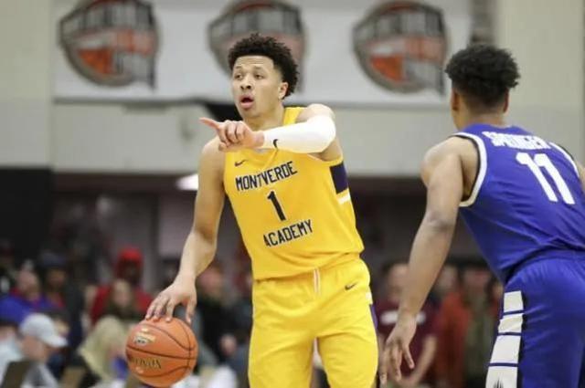 中场从容不 中场从容不