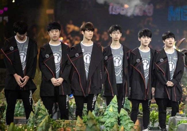 新疆队继续 新疆队继续