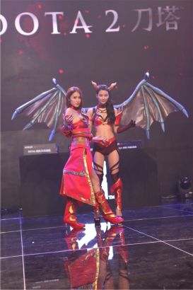 还在更衣室 还在更衣室