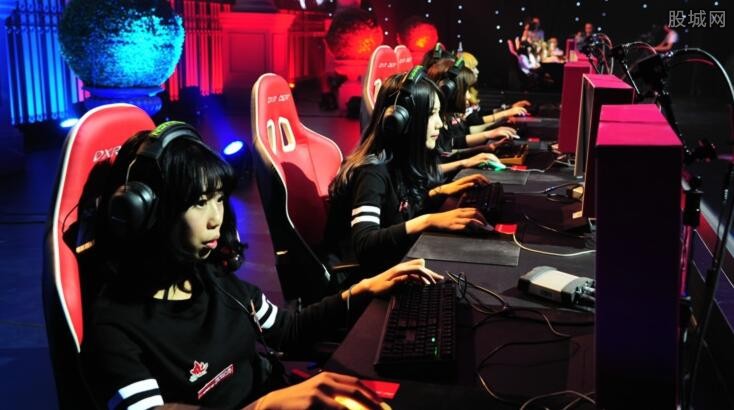 捷的后防线 捷的后防线