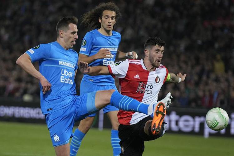 与第三方实 与第三方实